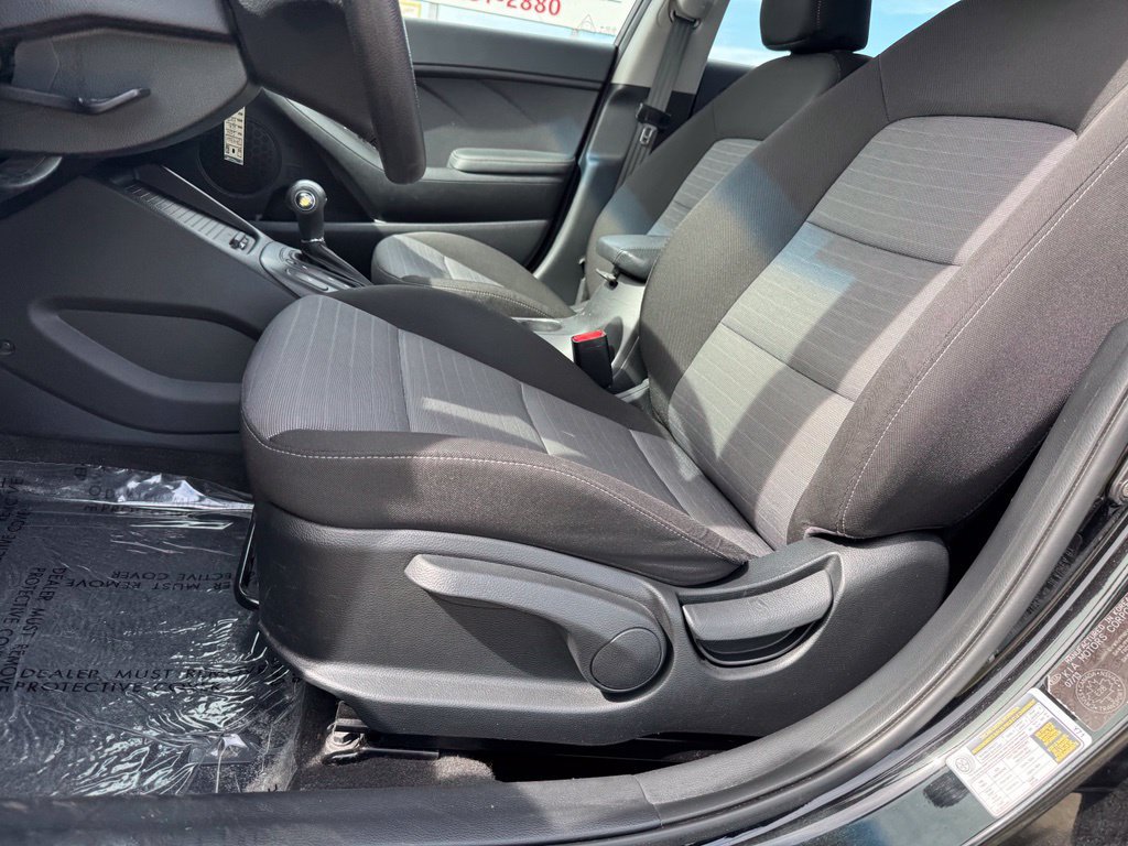 Used 2014 Kia Forte LX FWD image 5
