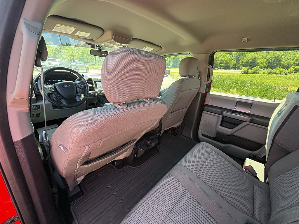 Used 2018 Ford F150 XLT w/ Equipment Group 302A Luxury AWD/4WD image 17