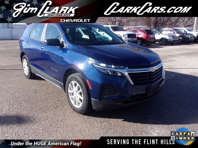 Used 2023 Chevrolet Equinox LS image 1