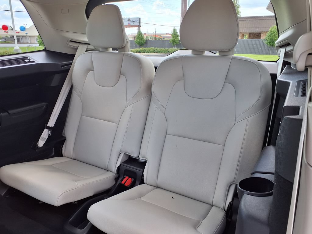 Certified 2025 Volvo XC90 B6 Plus AWD/4WD image 21
