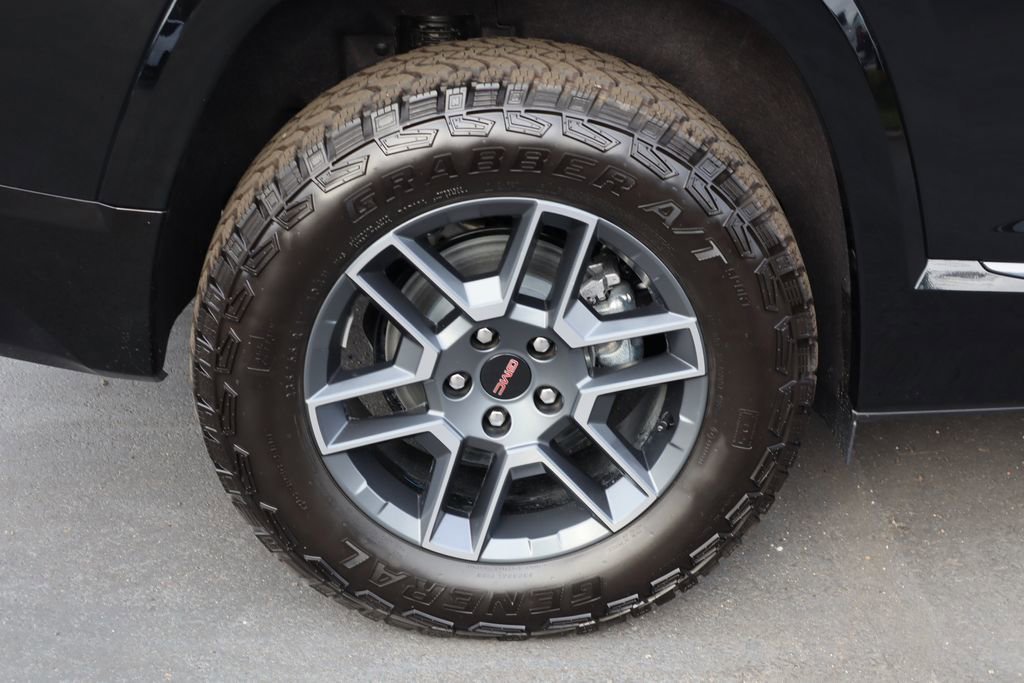 New 2026 GMC Terrain AT4 w/ Convenience Package III AWD/4WD image 17