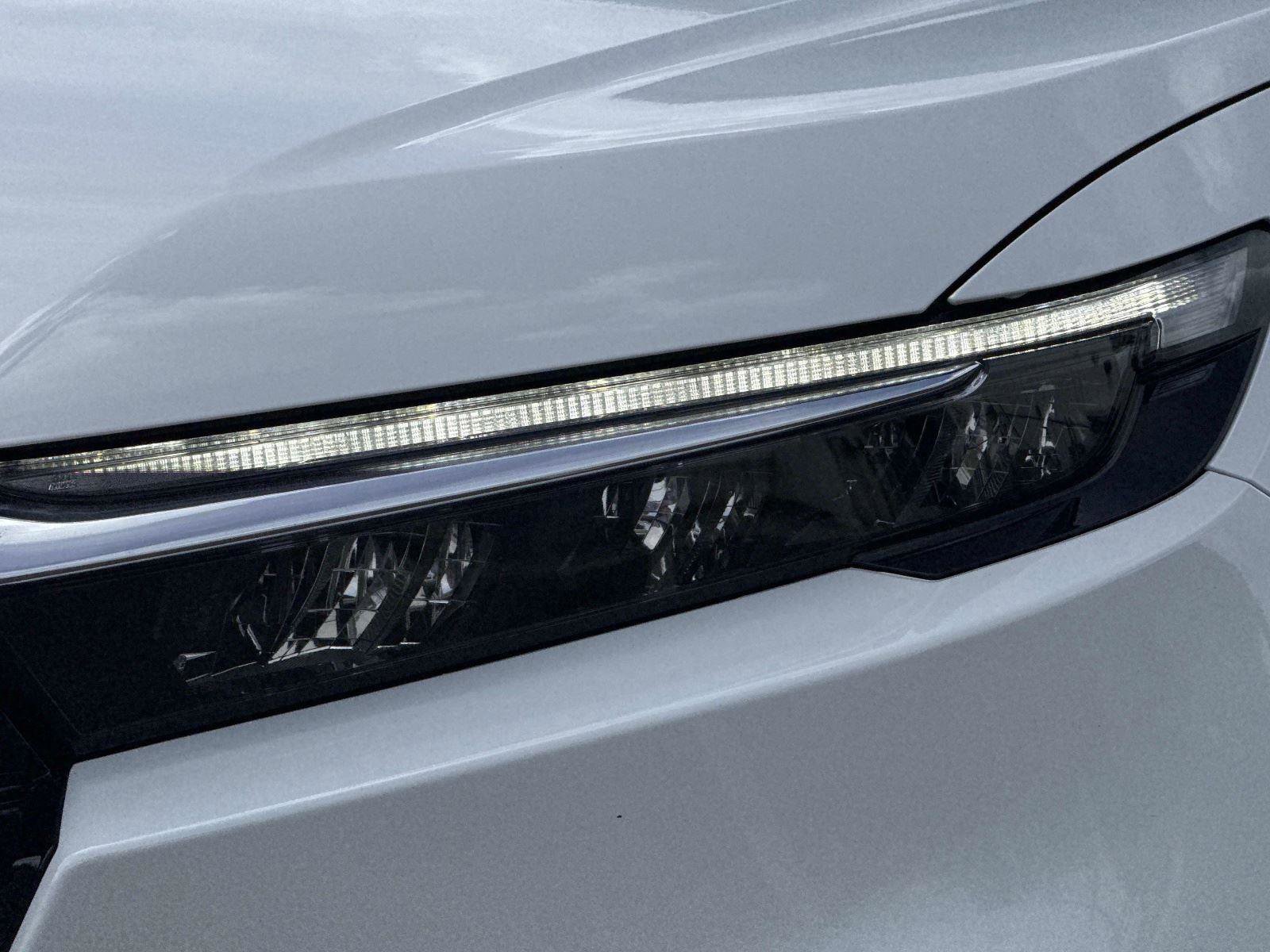 Certified 2024 Honda CR-V EX image 10