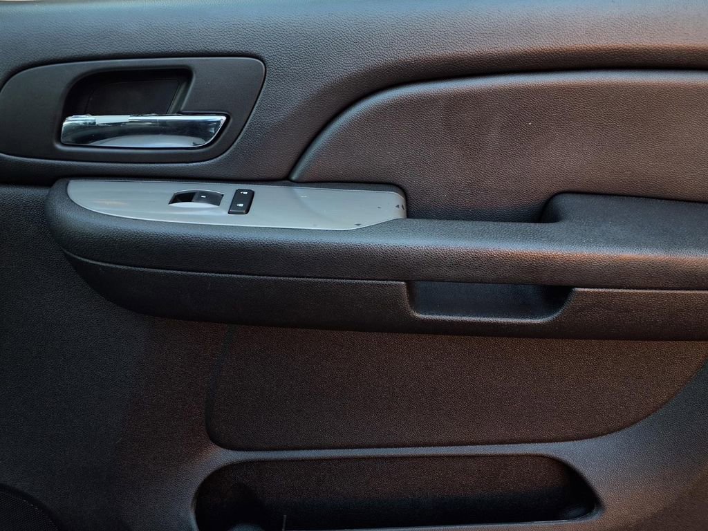 Used 2008 Chevrolet Tahoe LS image 22