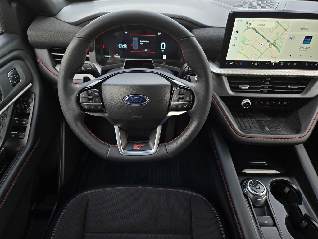 Used 2025 Ford Explorer ST image 15