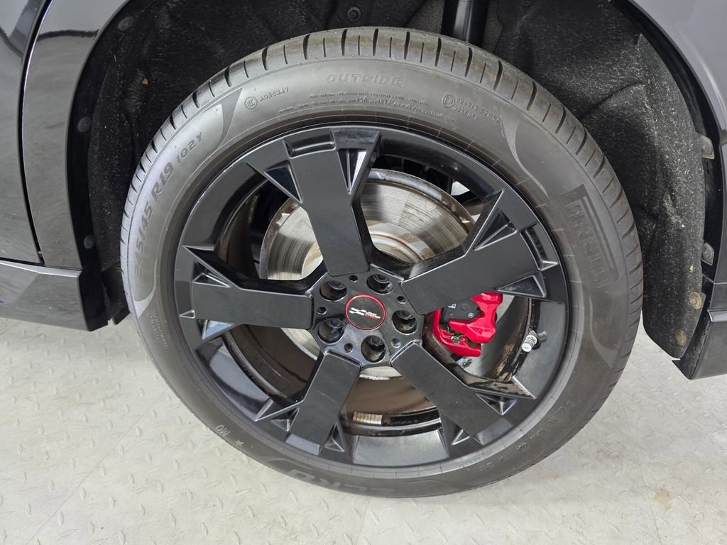 Used 2025 MINI Cooper Countryman John Cooper Works w/ Comfort Package Max image 17