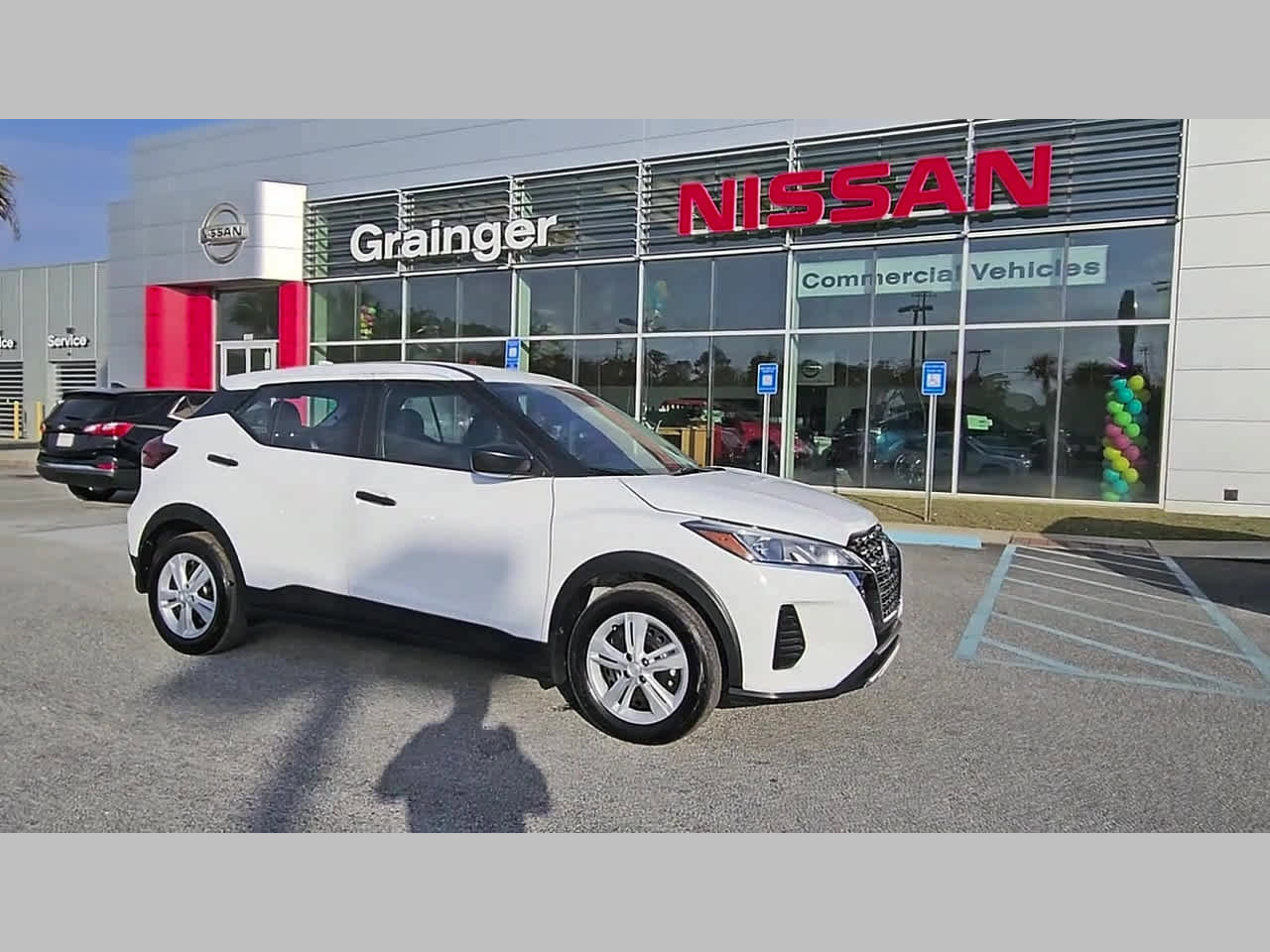 Used 2025 Nissan Kicks Play S image 37