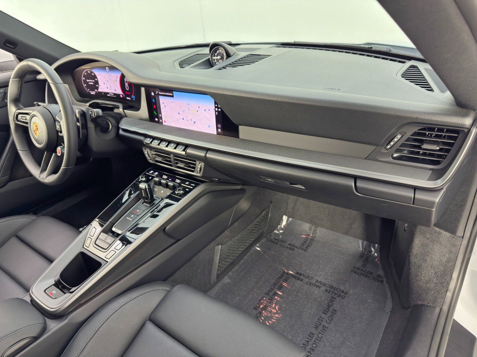 Used 2025 Porsche 911 Carrera RWD image 14