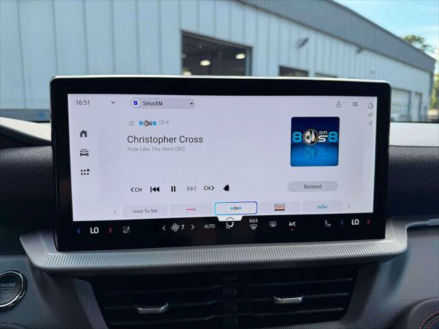 Used 2026 Ford Explorer ST-Line w/ ST-Line Street Pack AWD/4WD image 30