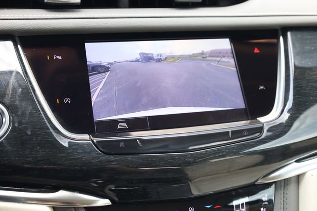 Used 2023 Cadillac XT6 Premium Luxury image 18