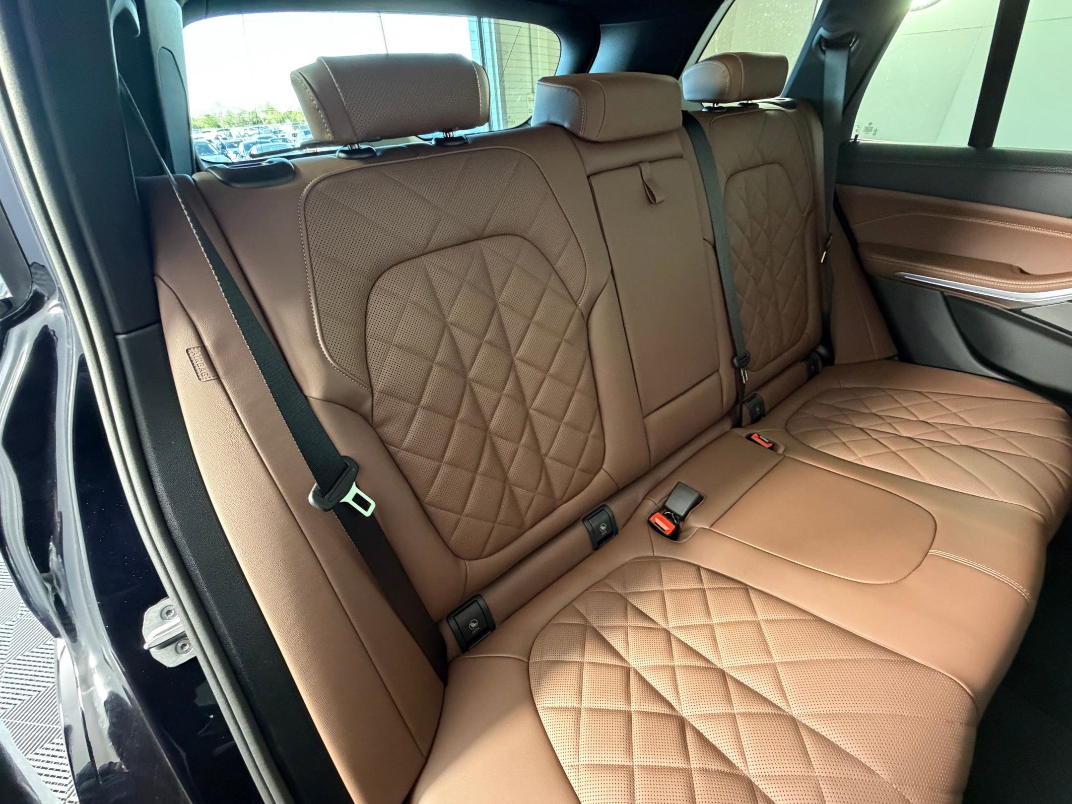 New 2026 BMW X5 xDrive50e image 33