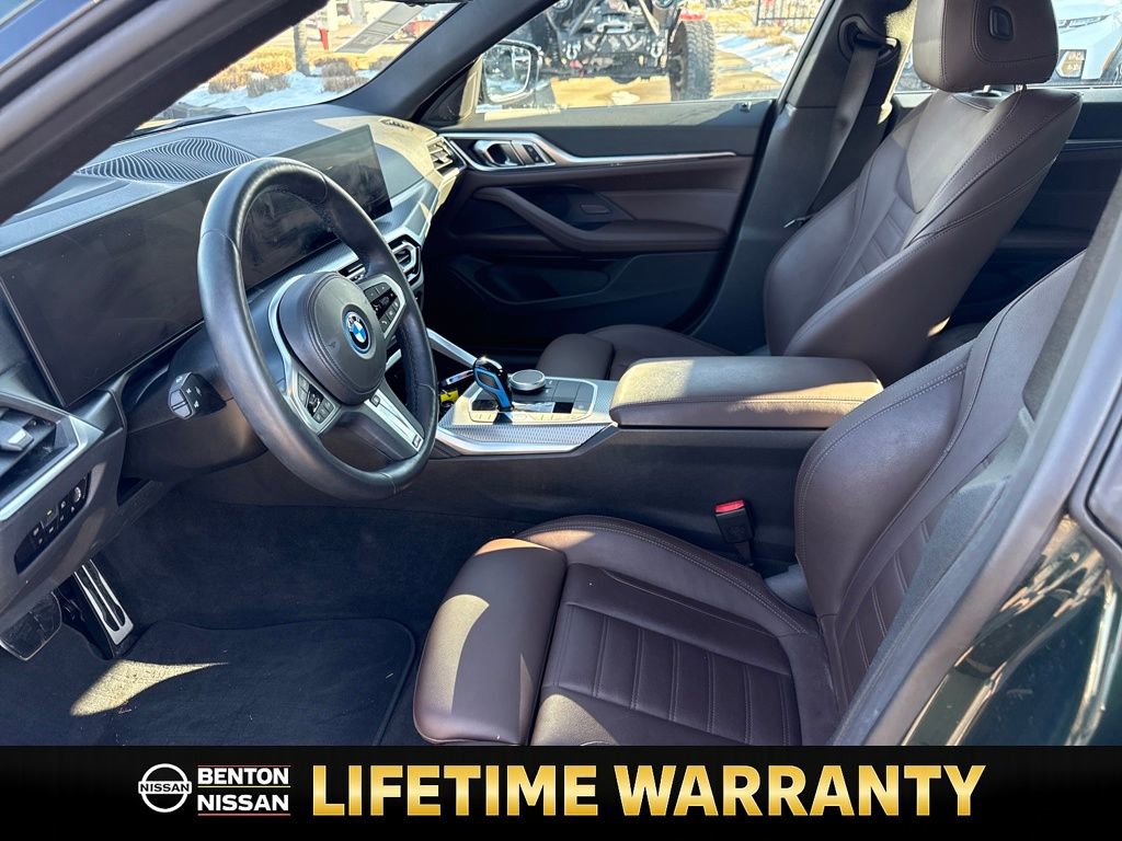 Used 2023 BMW i4 eDrive40 w/ M Sport Package image 11