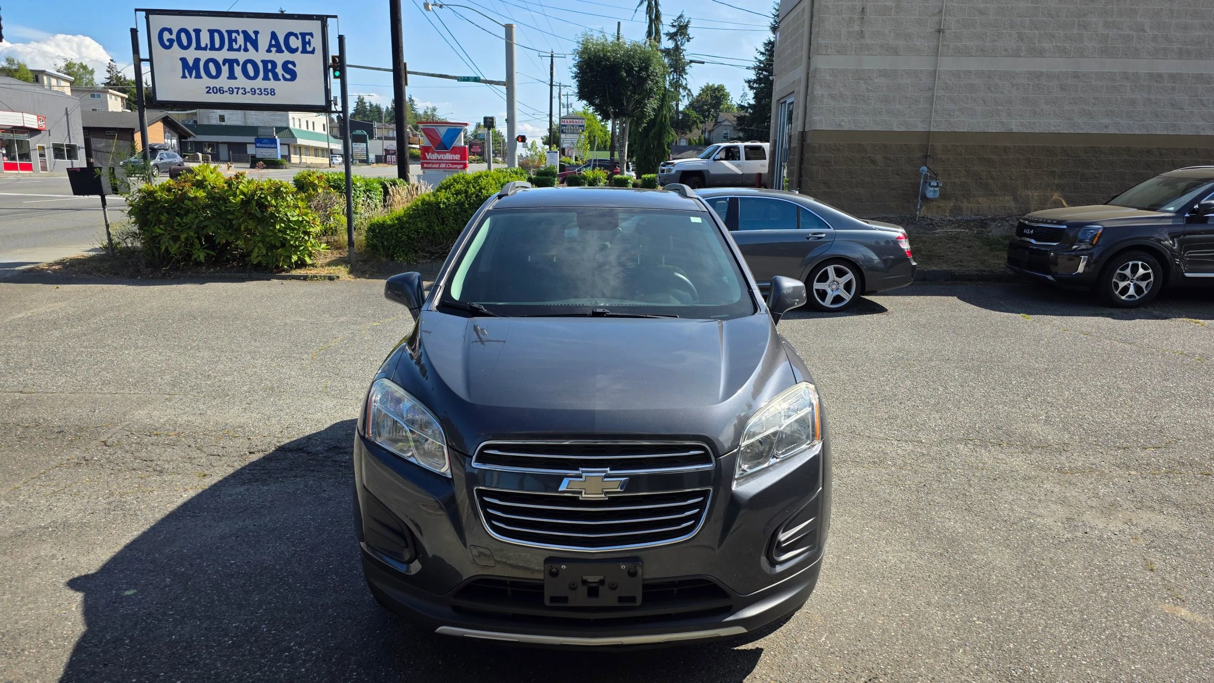 Used 2016 Chevrolet Trax LT image 2