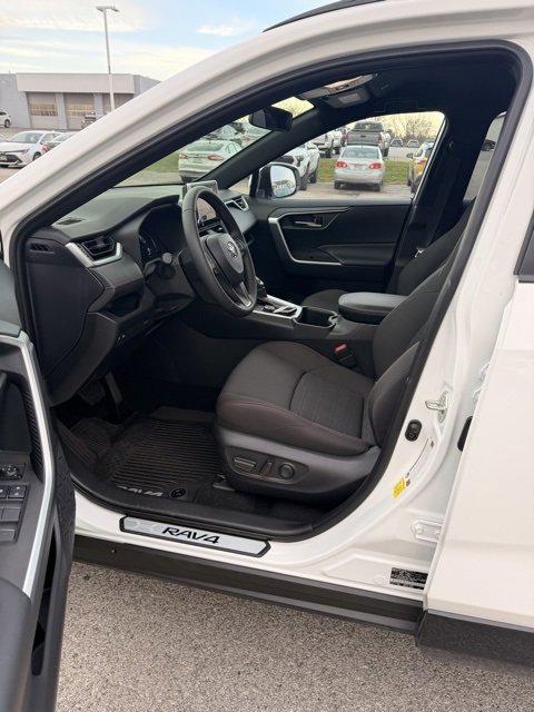 Certified 2025 Toyota RAV4 SE image 6