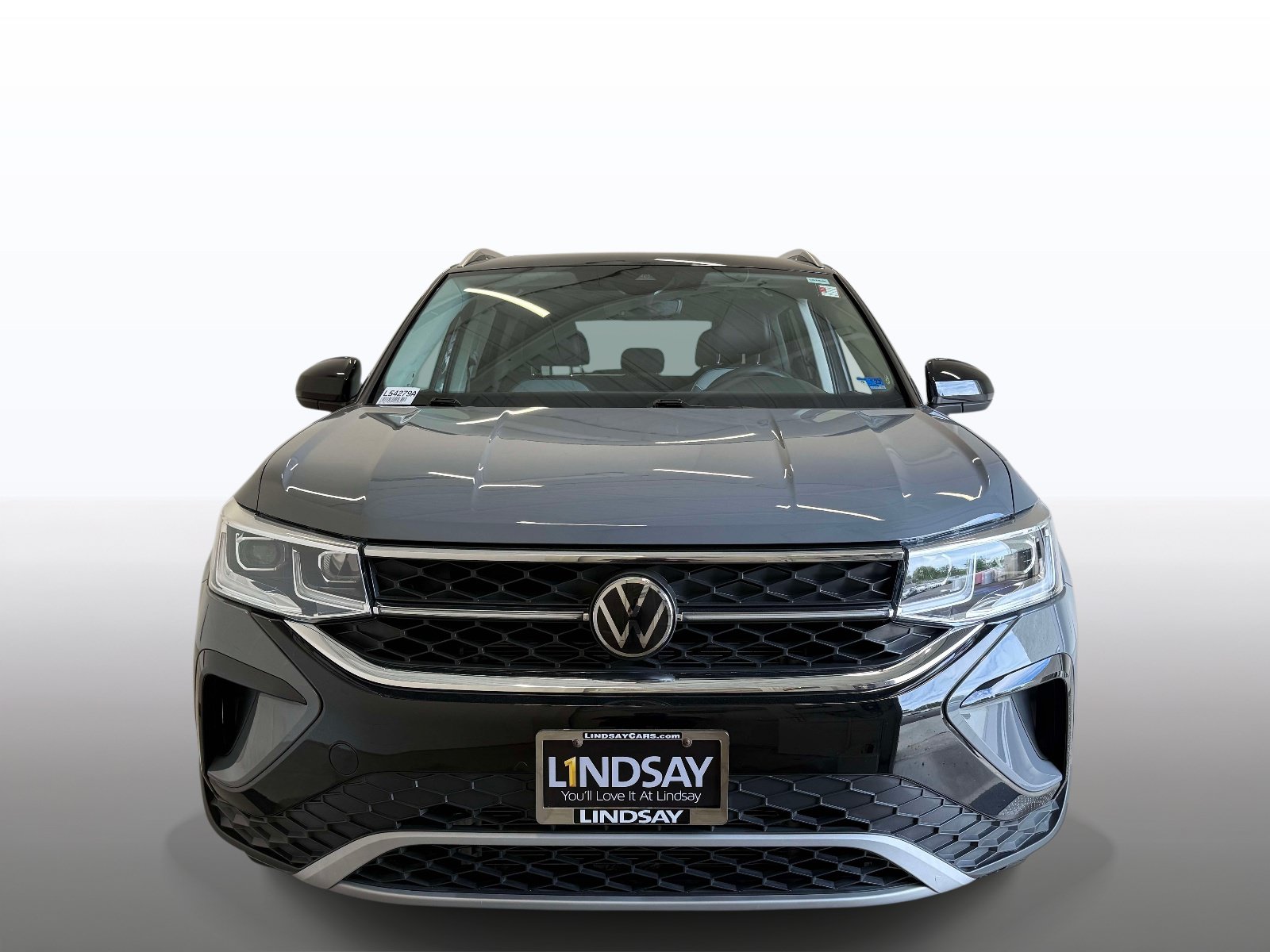 Used 2023 Volkswagen Taos SEL AWD/4WD image 8