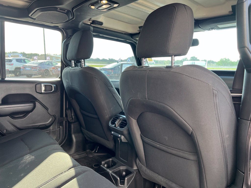 Certified 2022 Jeep Wrangler Unlimited Sport AWD/4WD image 23