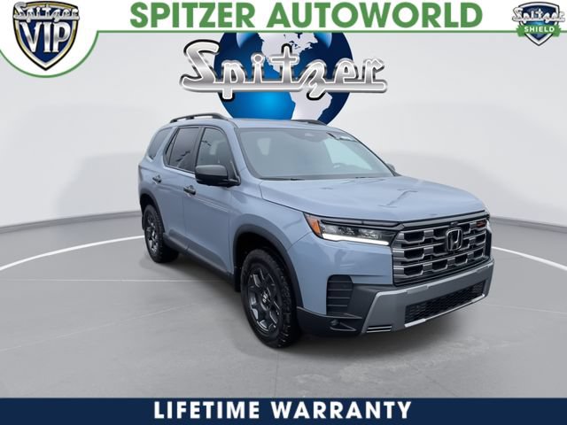 New 2026 Honda Pilot TrailSport image 2