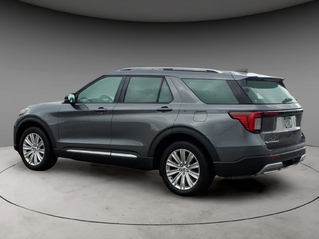 Used 2025 Ford Explorer Platinum w/ LUX Leather Package AWD/4WD image 15