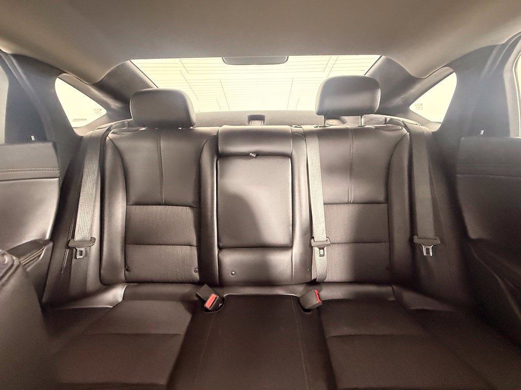 Used 2018 Chevrolet Impala LT FWD image 44