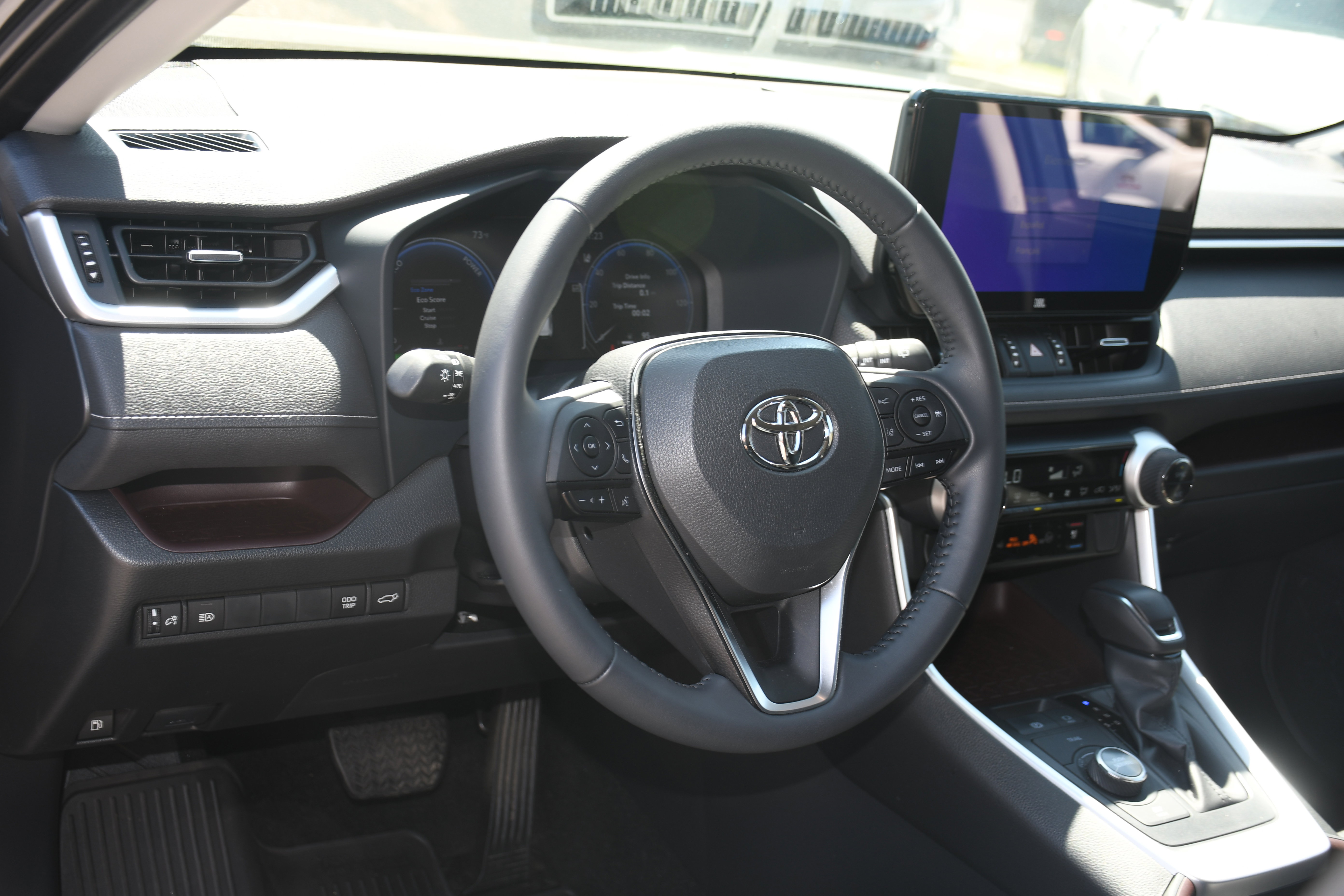 Used 2024 Toyota RAV4 Limited image 9