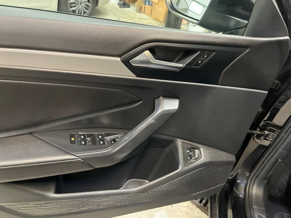 Used 2024 Volkswagen Jetta S FWD image 12