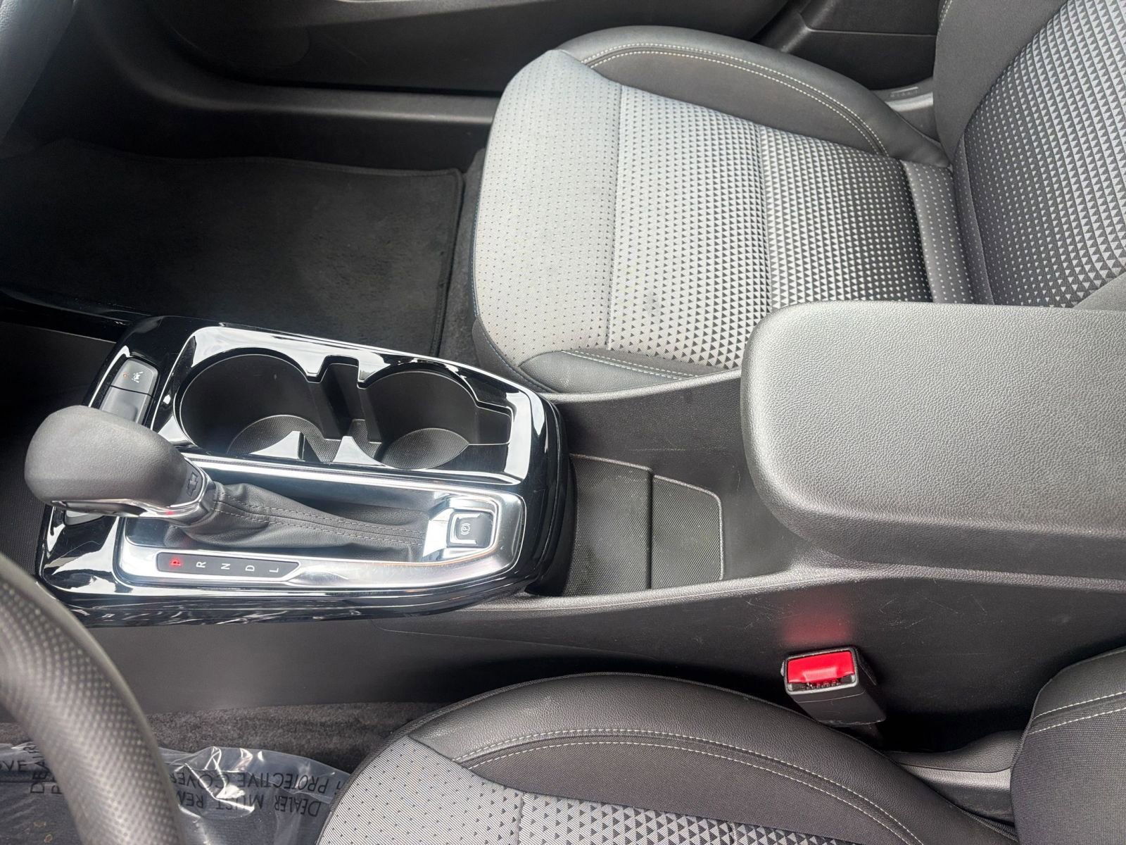 Used 2025 Chevrolet Trax LT image 42