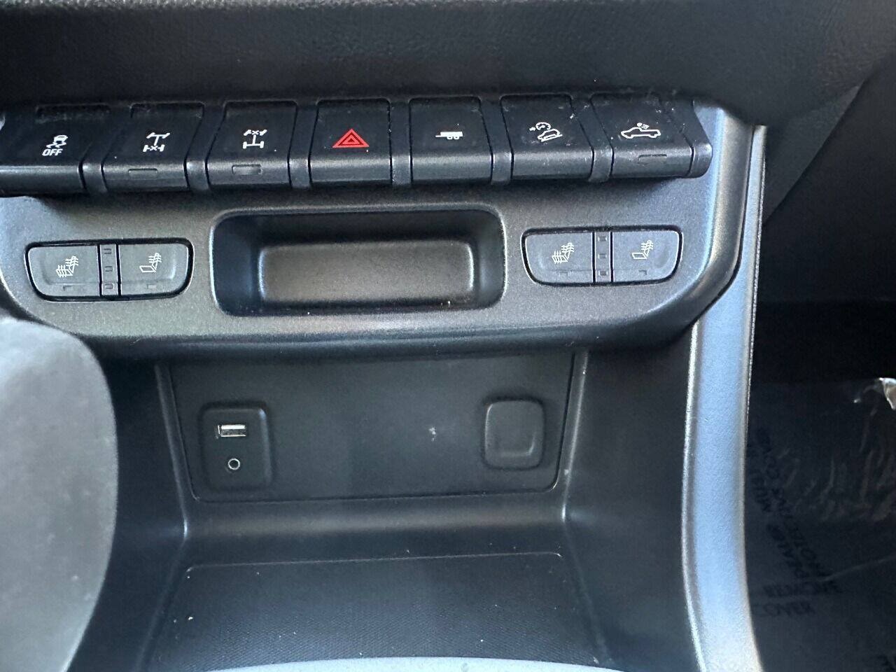 Used 2018 Chevrolet Colorado ZR2 AWD/4WD image 30