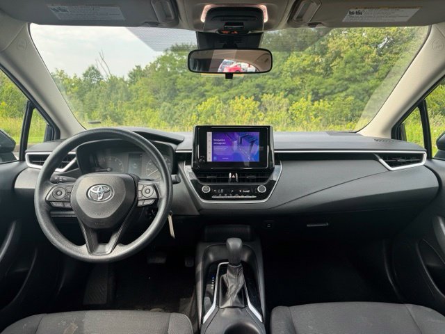 Used 2024 Toyota Corolla LE FWD image 15