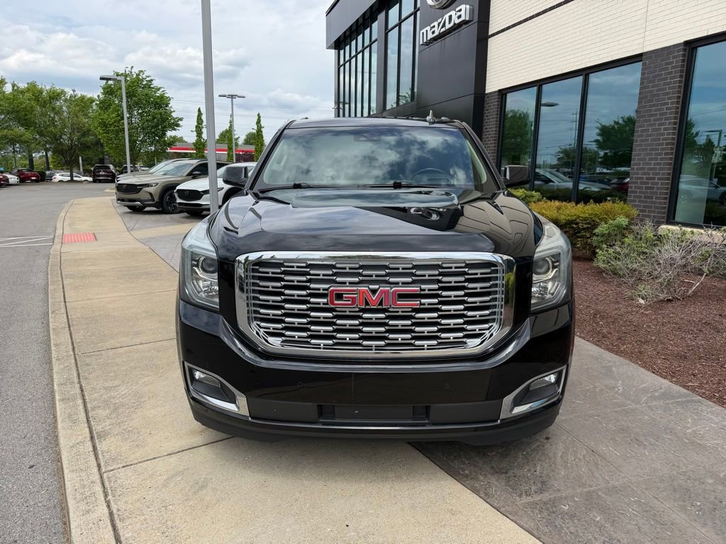 Used 2019 GMC Yukon XL Denali w/ Denali Ultimate Package AWD/4WD image 8