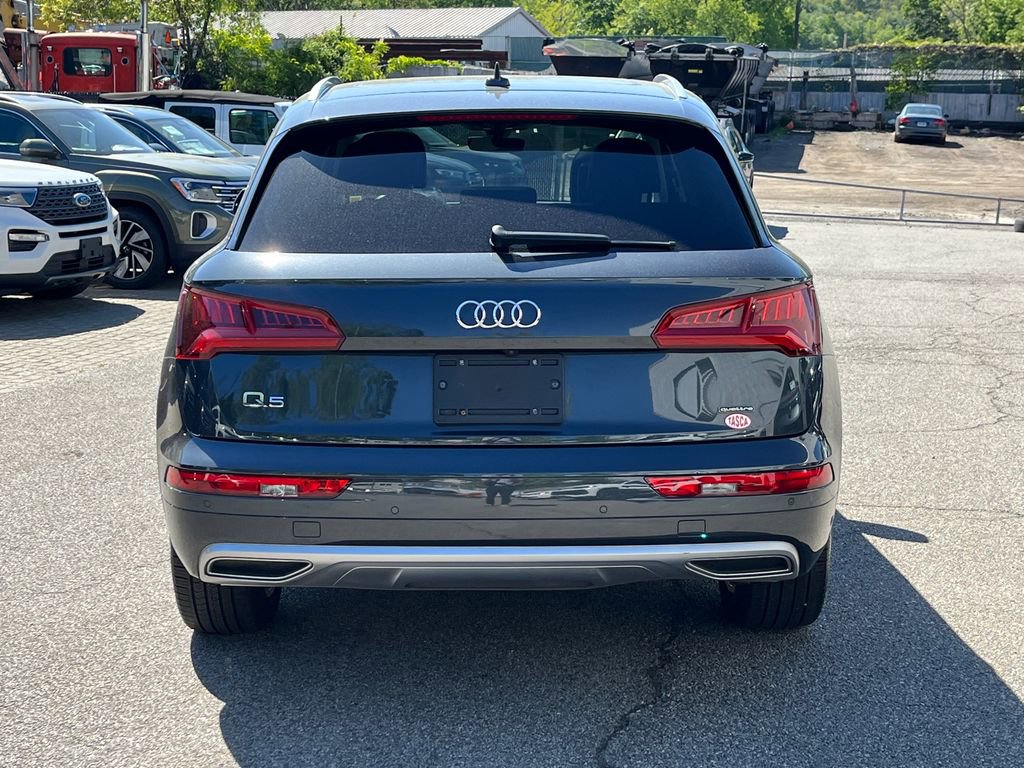 Used 2020 Audi Q5 2.0T Premium Plus w/ Premium Plus Package AWD/4WD image 3