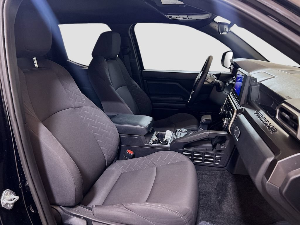 Used 2025 Toyota Tacoma SR5 RWD image 23