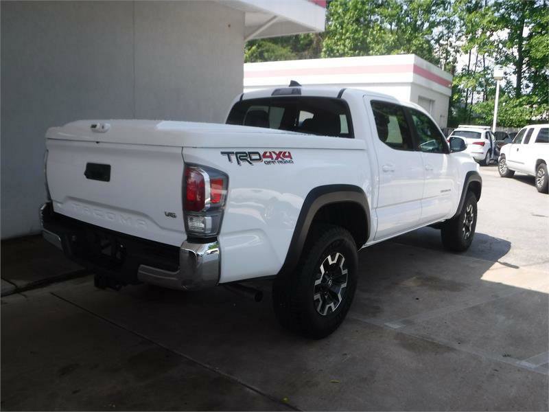 Used 2020 Toyota Tacoma 4x4 Double Cab image 3