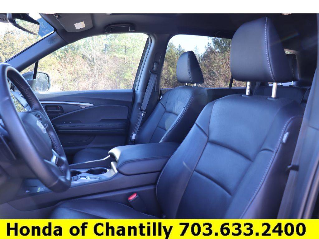 Certified 2024 Honda Passport EX-L image 23