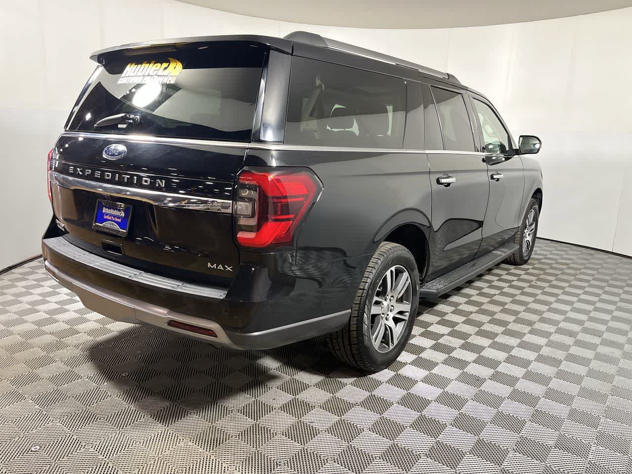 Used 2024 Ford Expedition Max Limited AWD/4WD image 8