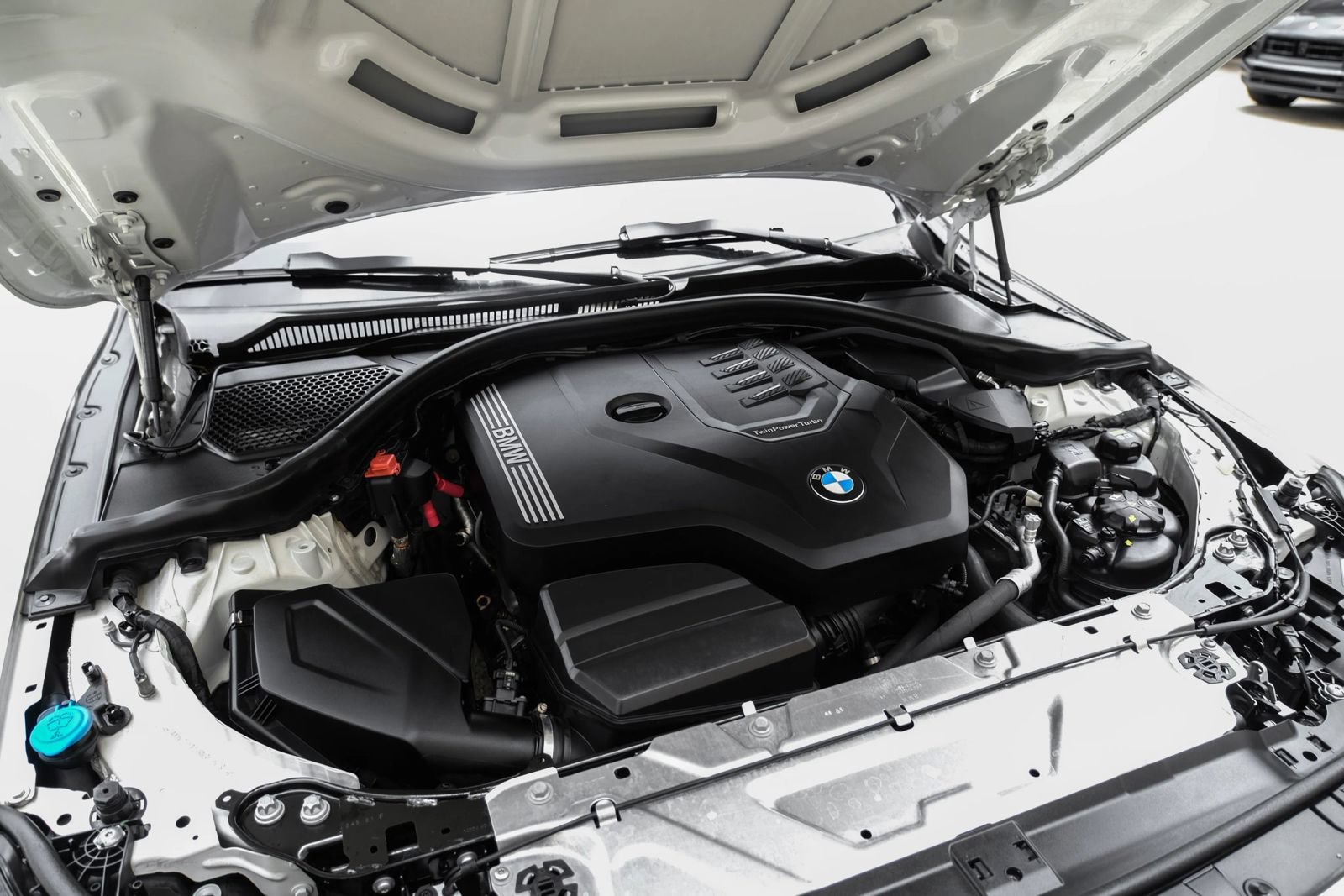 Used 2022 BMW 230i Coupe w/ M Sport Package RWD image 47