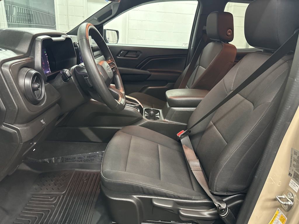 Used 2023 Chevrolet Colorado Trail Boss w/ Advanced Trailering Package AWD/4WD image 19