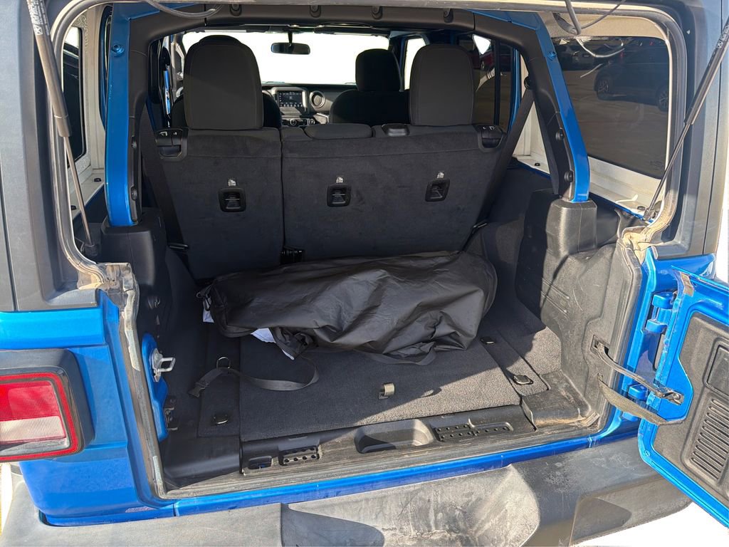 Used 2021 Jeep Wrangler Unlimited Sport image 12