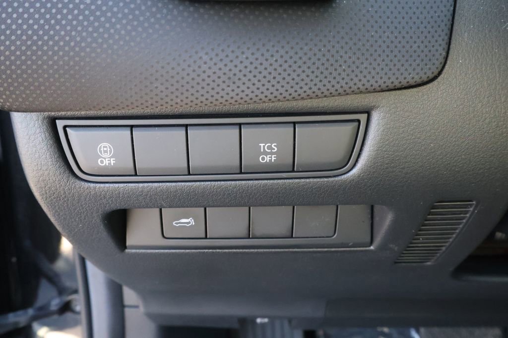 Used 2024 MAZDA CX-50 AWD 2.5 S w/ Preferred Package image 18