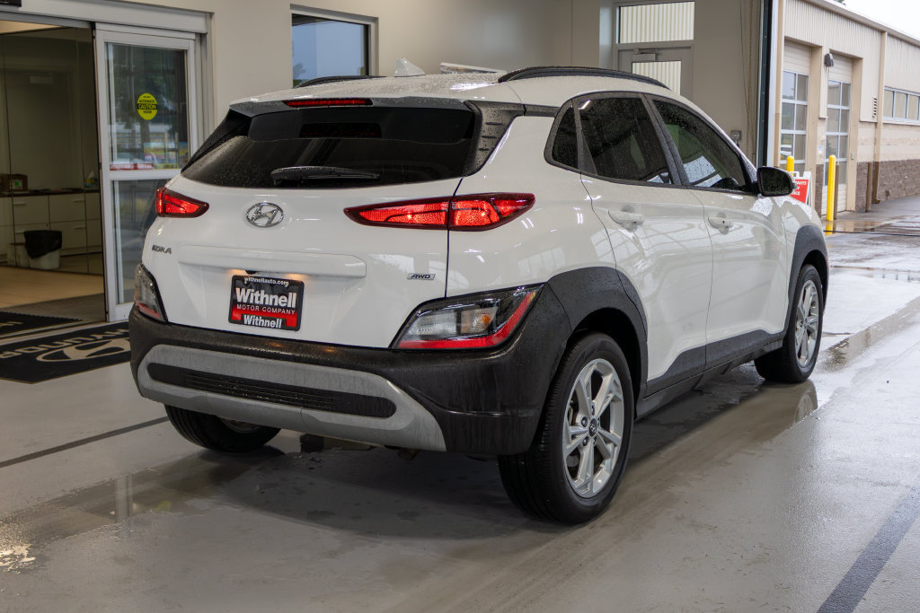 Used 2023 Hyundai Kona SEL w/ Cargo Package AWD/4WD image 7