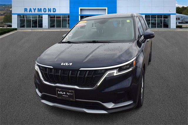 Certified 2023 Kia Carnival LX image 7