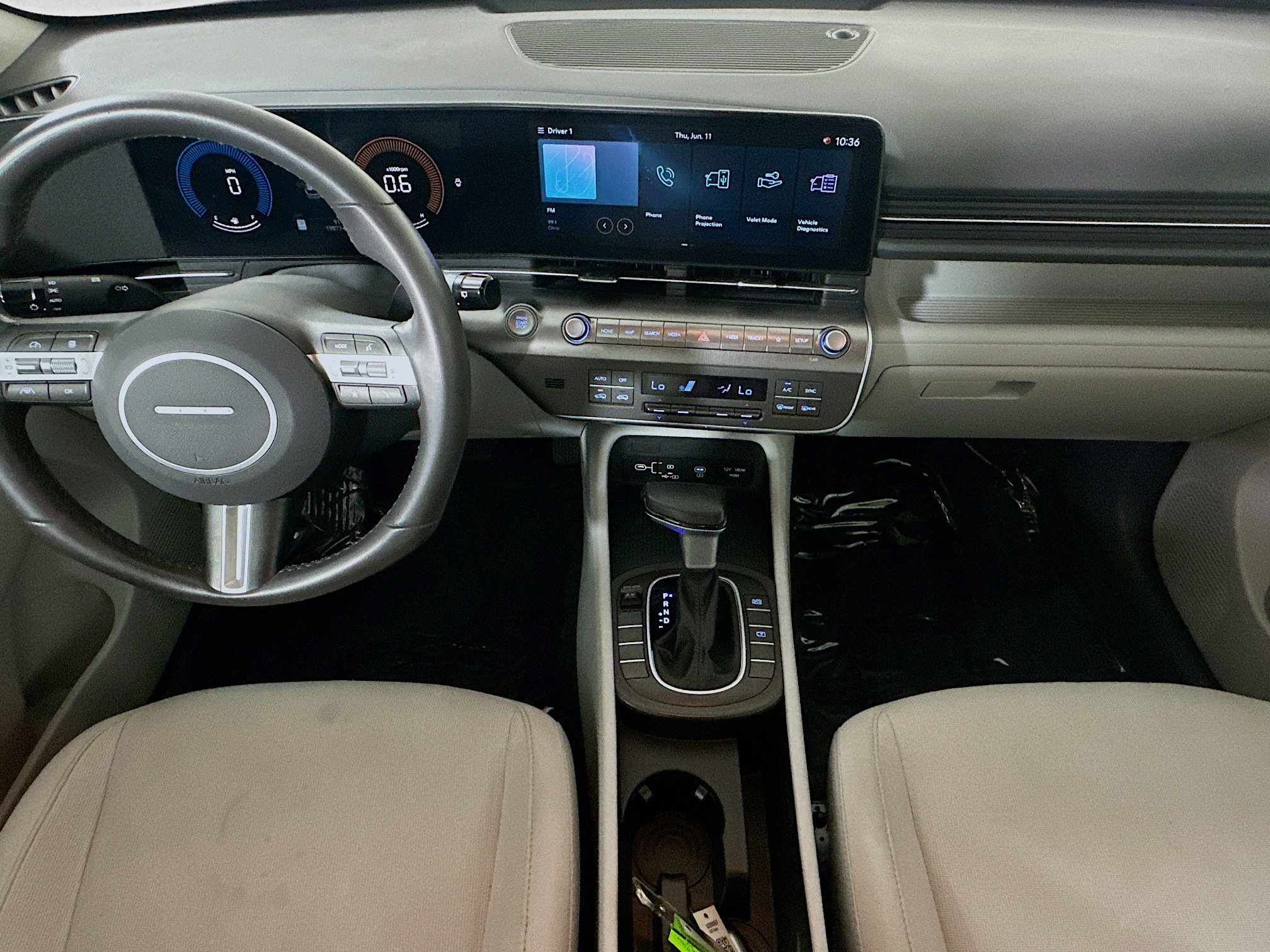 Used 2025 Hyundai Kona SEL FWD image 27