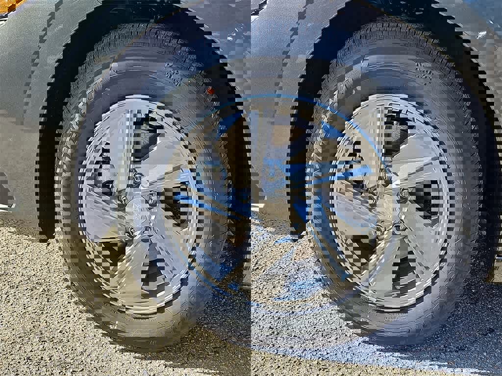 New 2026 Hyundai Elantra SE image 7