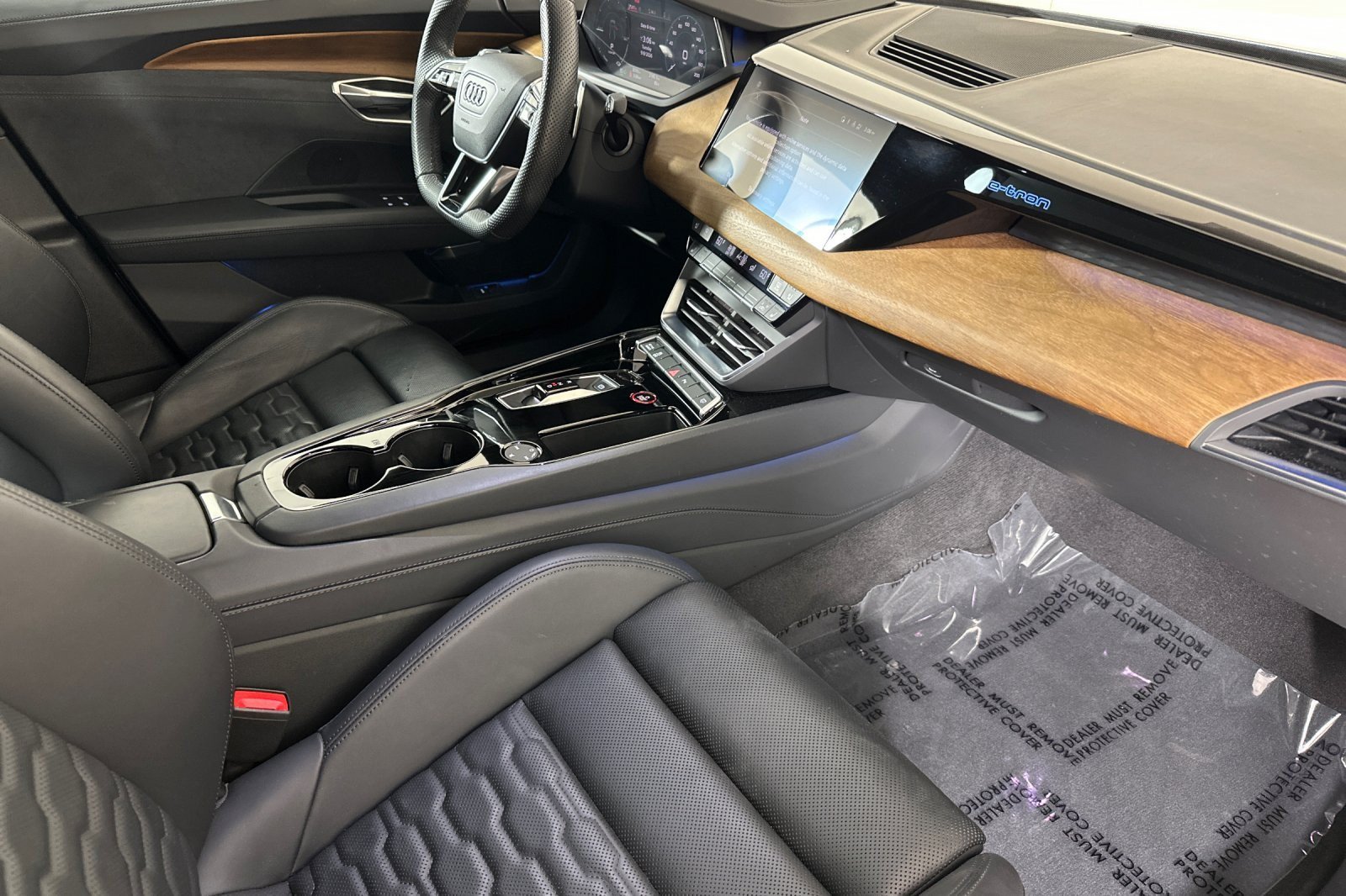 Used 2024 Audi e-tron GT Premium Plus w/ Executive Package AWD/4WD image 14