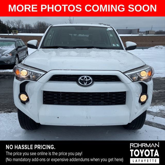 Used 2016 Toyota 4Runner SR5 image 4