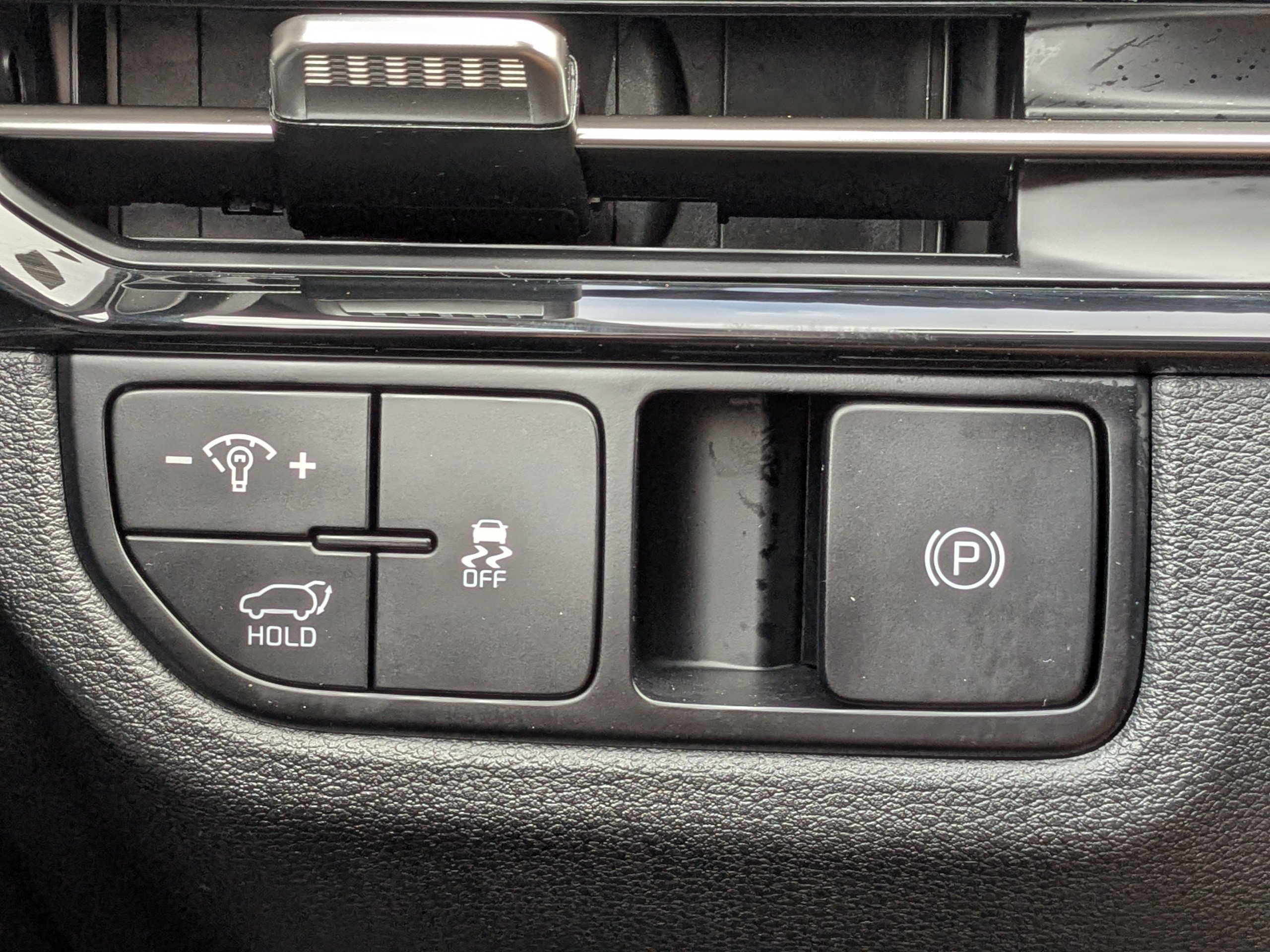 Used 2026 Kia Sportage EX image 29