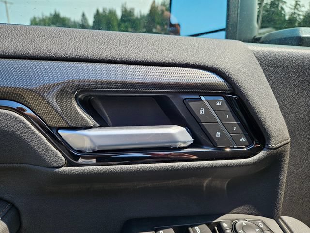New 2026 GMC Sierra 3500 AT4 w/ AT4 Premium Plus Package AWD/4WD image 23