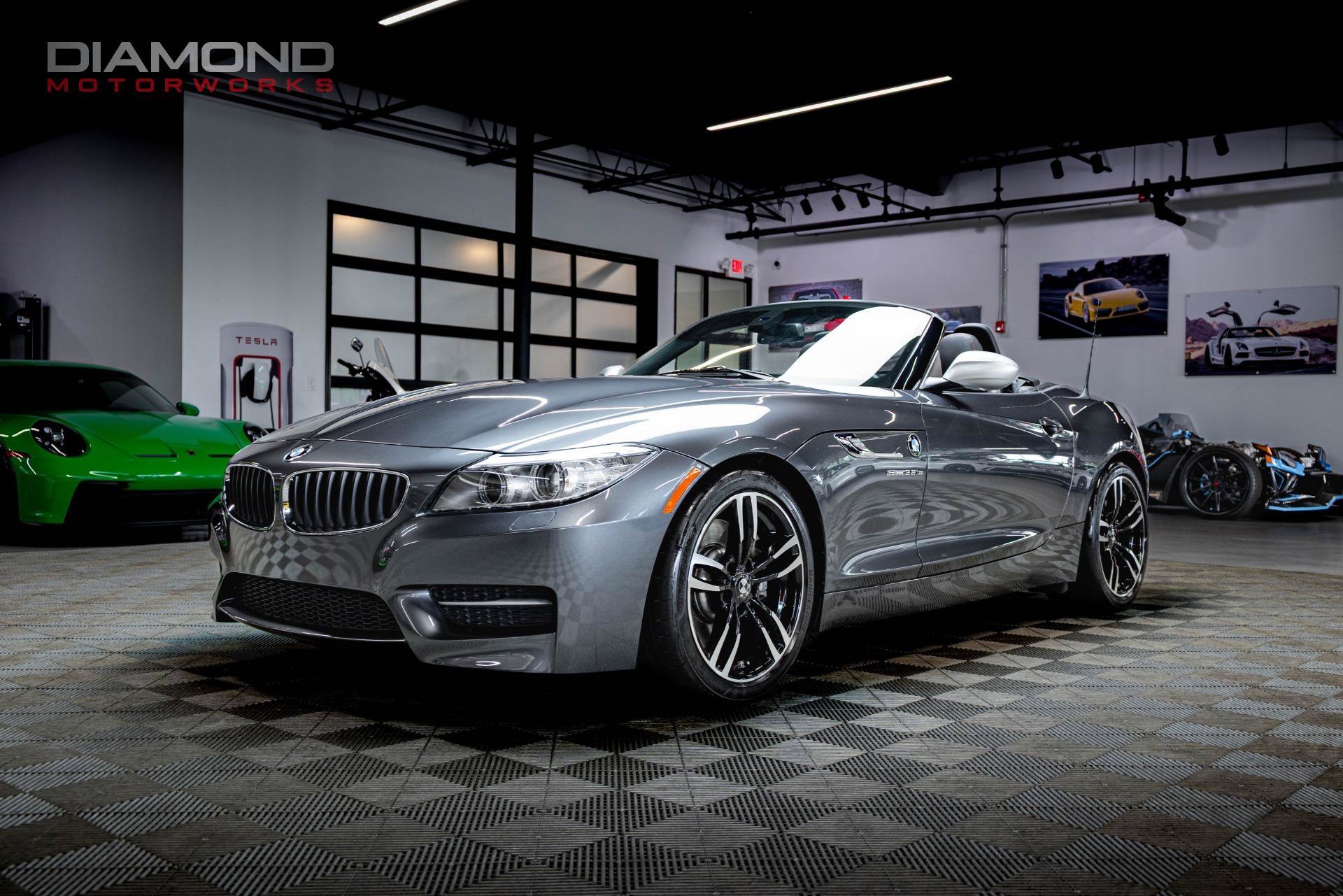 Used 2016 BMW Z4 sDrive35is RWD image 10