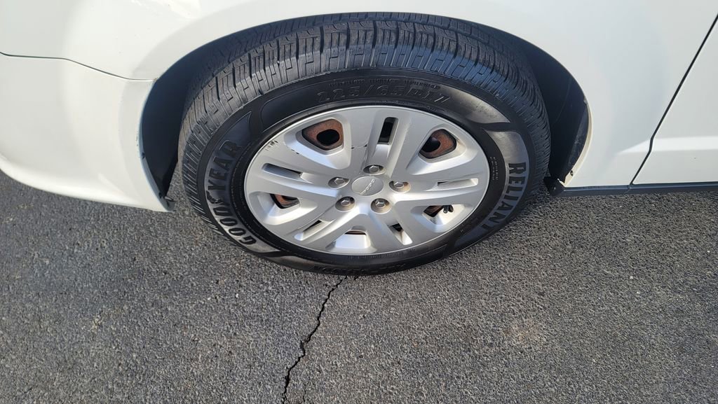 Used 2016 Dodge Grand Caravan American Value Package image 6