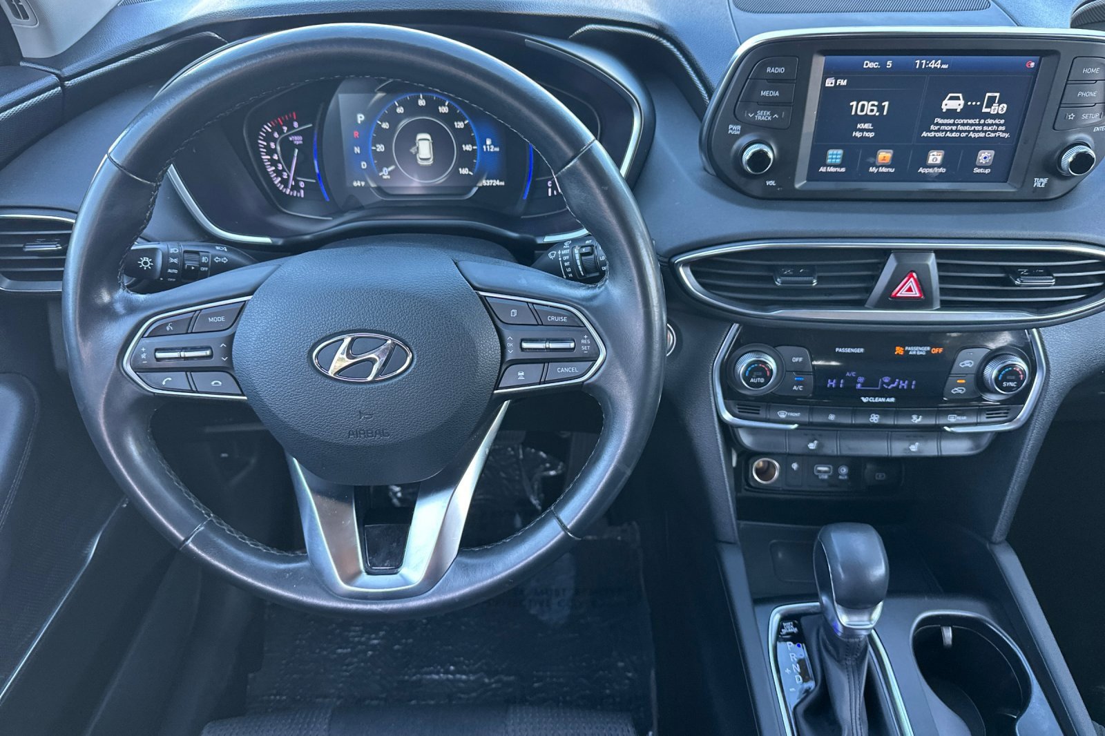 Used 2020 Hyundai Santa Fe SEL w/ Convenience Package image 15