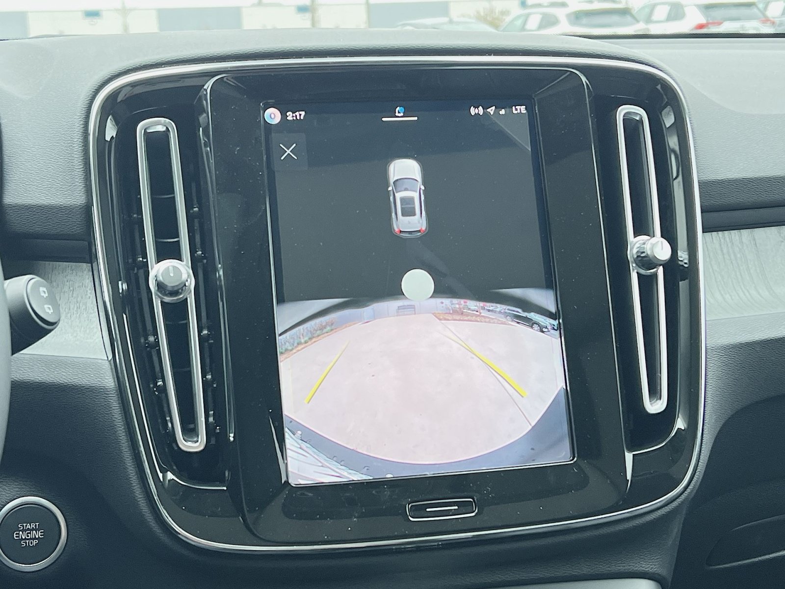 New 2026 Volvo XC40 B5 Core AWD/4WD image 19