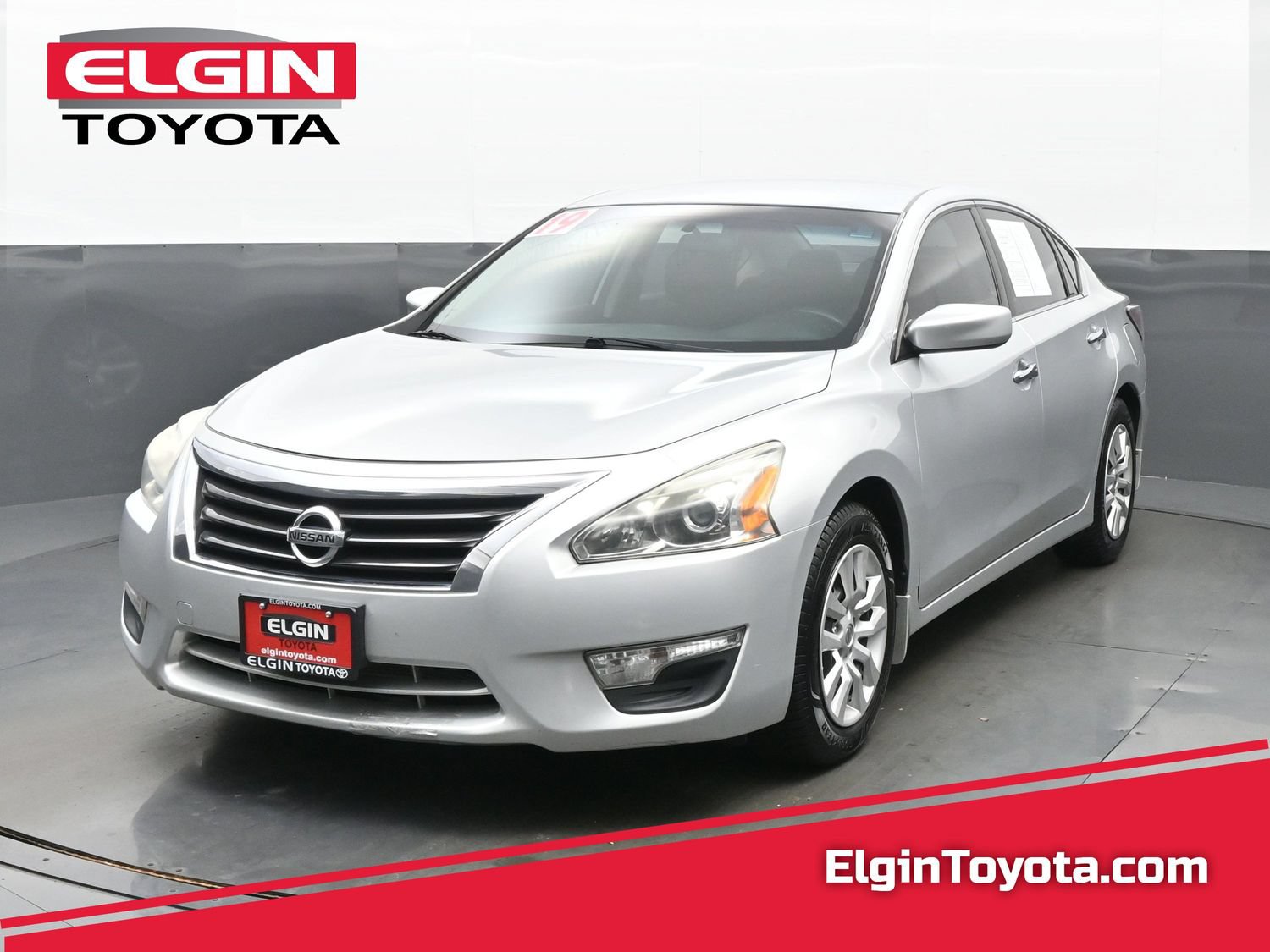 Used 2014 Nissan Altima 2.5 S w/ Display Audio Package FWD image 1